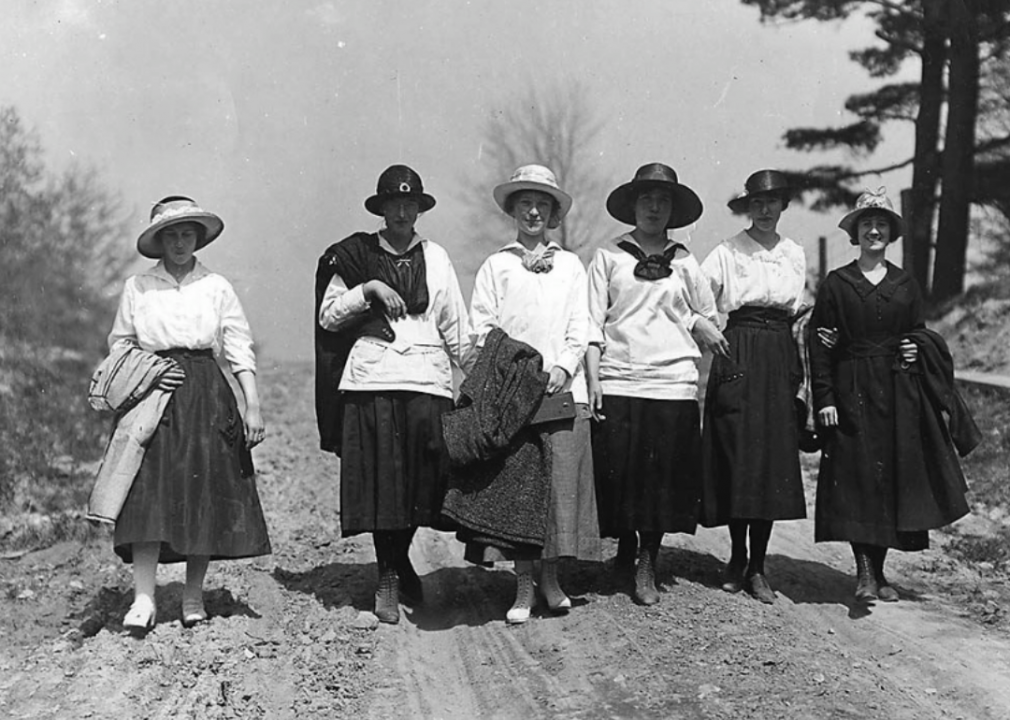 1917: Canada
